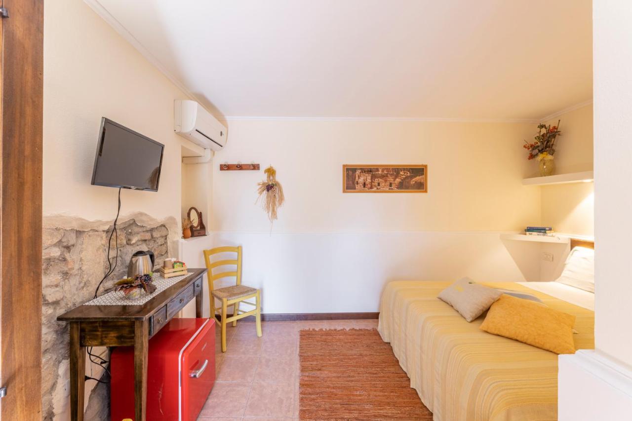 Agriturismo Cappellese Castelnuovo della Misericordia Eksteriør billede