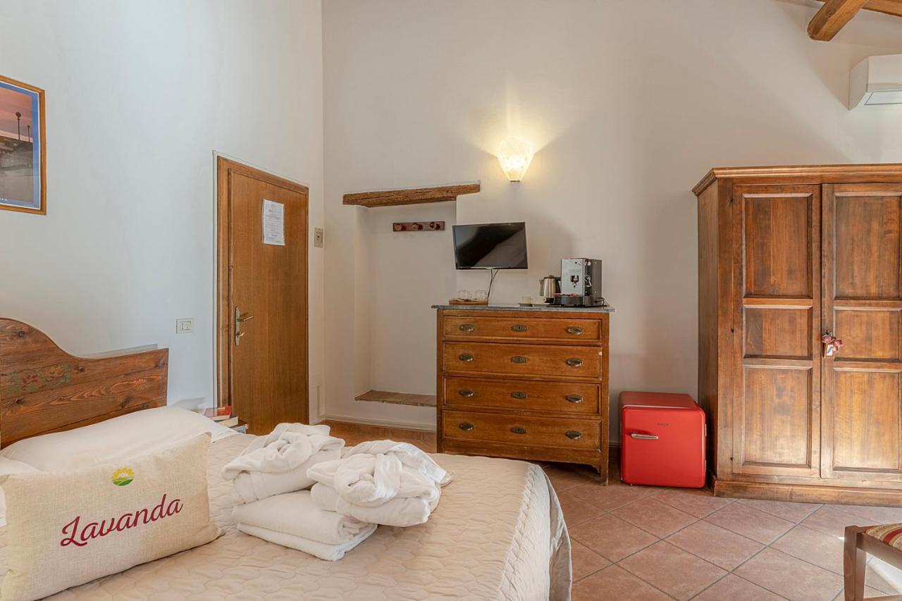 Agriturismo Cappellese Castelnuovo della Misericordia Eksteriør billede